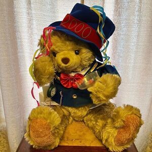 Vintage Like NEW 2000 Santas Best Cubby Bear Holiday Animation NEW YEARS EVE